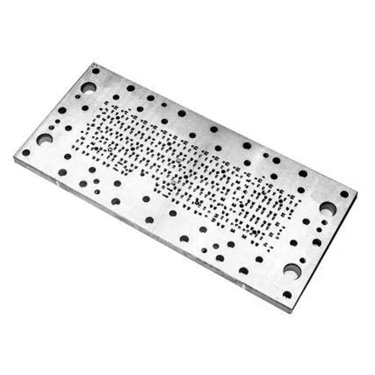 スタンピング金型の精度は工業用金属成形の品質をどのように左右しますか?